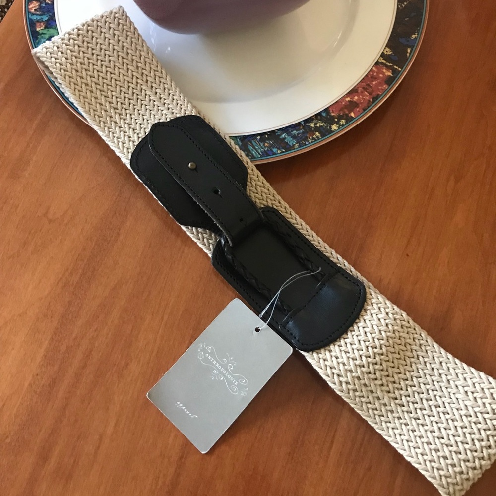 NWT Anthropologie belt  size large